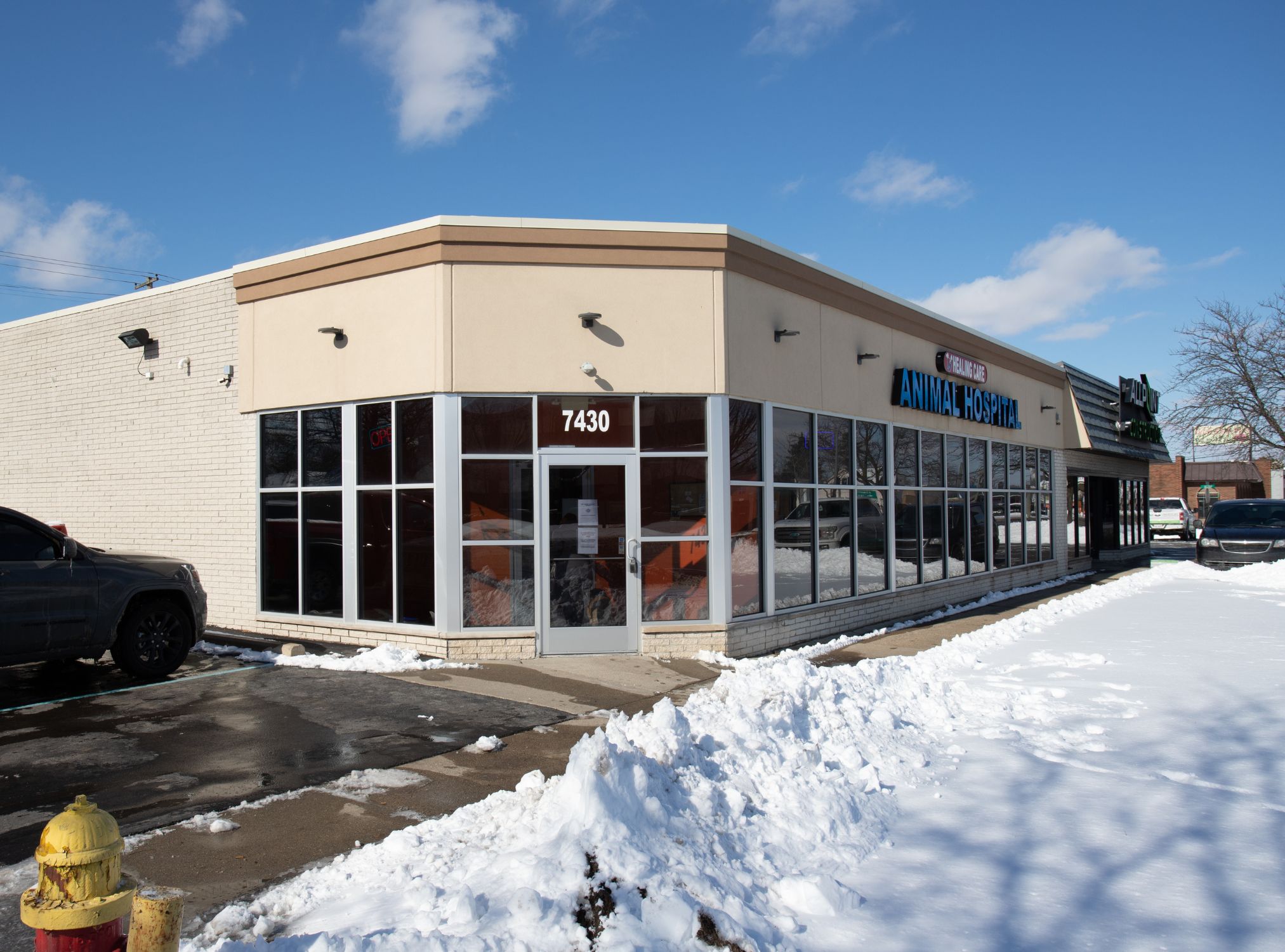 Healing Care Animal Hospital Outside View